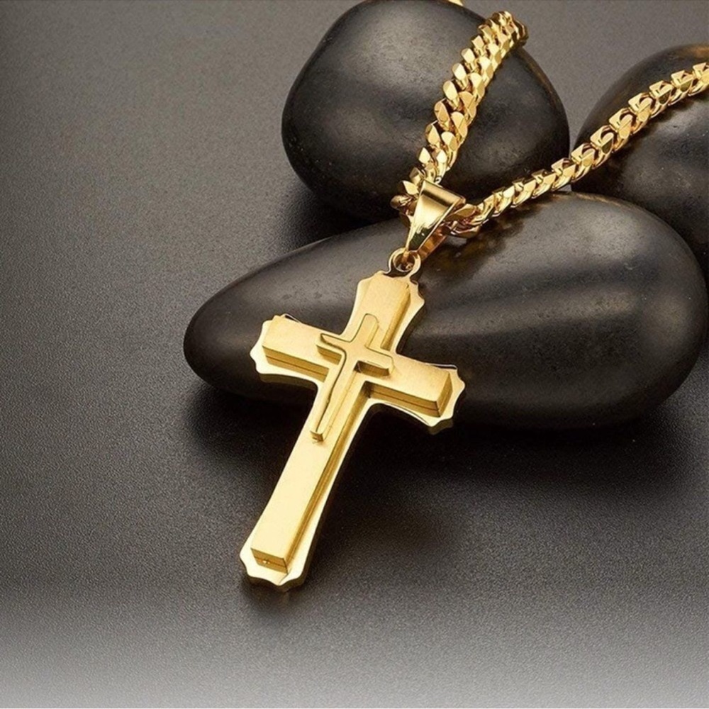 Men’s 18k Gold plated Cross Cuban Chain Necklace